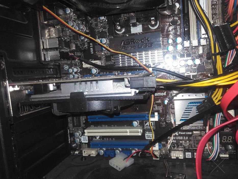 ASRock 970 EXTREME4/ AMD FX-4300 3.8ГГц/ 8GB DDR3/ GTX650 1GB GDDR5