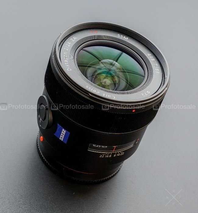 Sony Carl Zeiss Distagon T* 24mm F2 SSM
