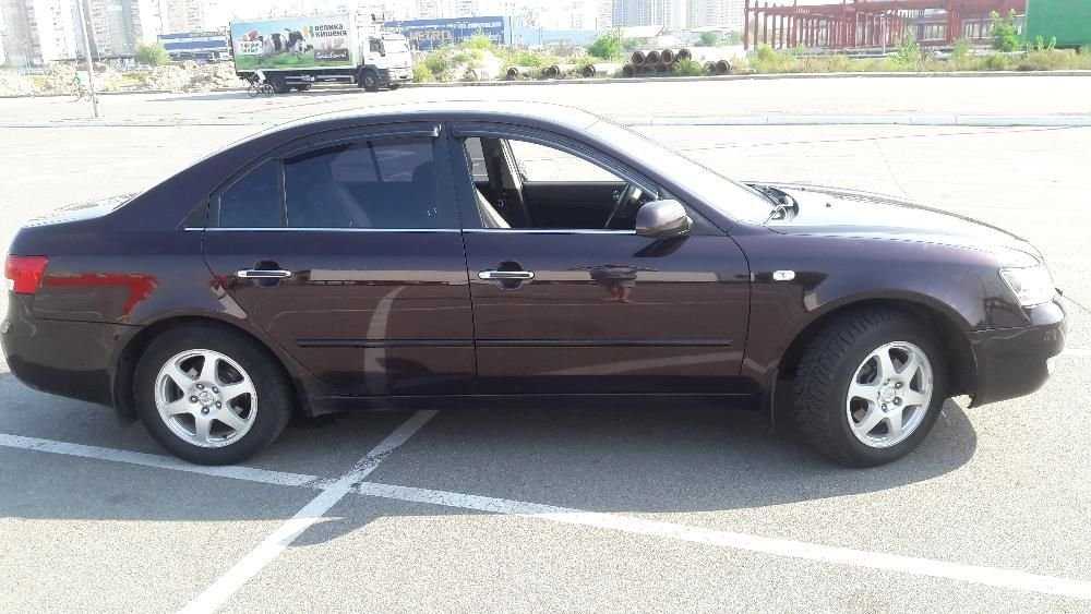 Продам HYUNDAI SONATA 2.0 AT 2007 г.в.