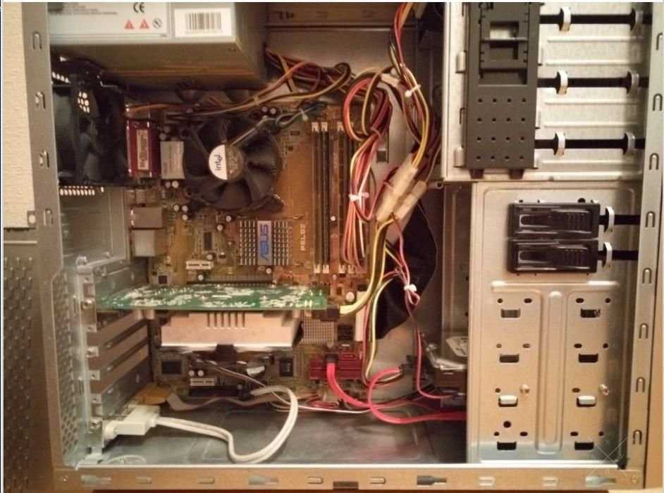 Продам системный блок (2*3,2 ГГц, DDR 4Gb, GTS250)