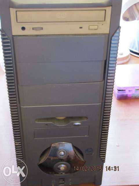 Продам компьютер Pentium4+ монитор,клава,мышка