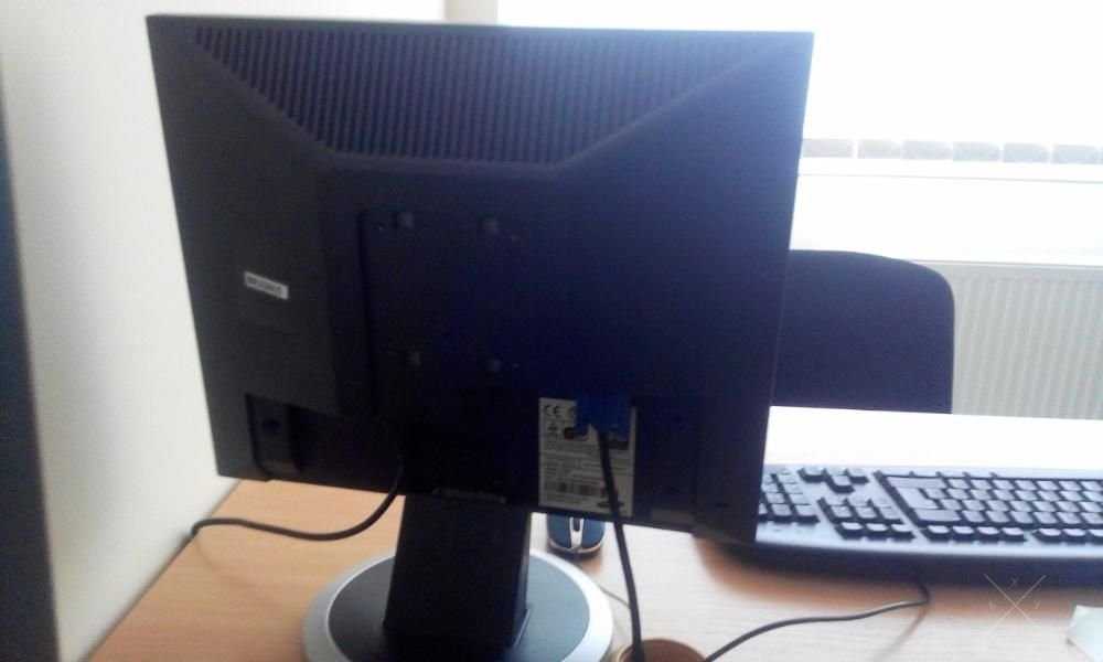 Samsung SyncMaster 740N
