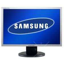 ЖК-монитор 19” Samsung 940NW