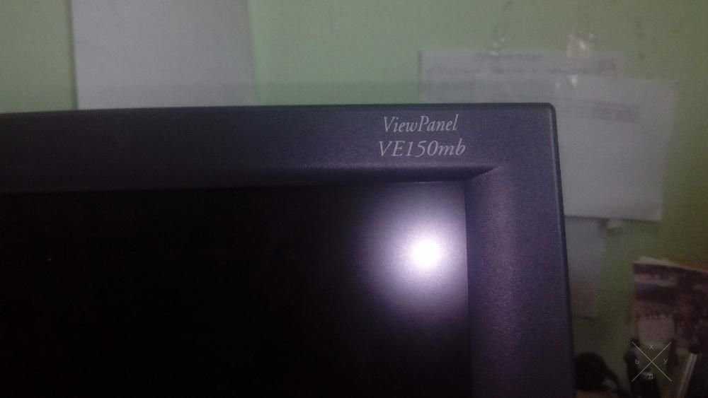 Монитор 15" ViewSonic VE150mb с блоком питания в комплекте