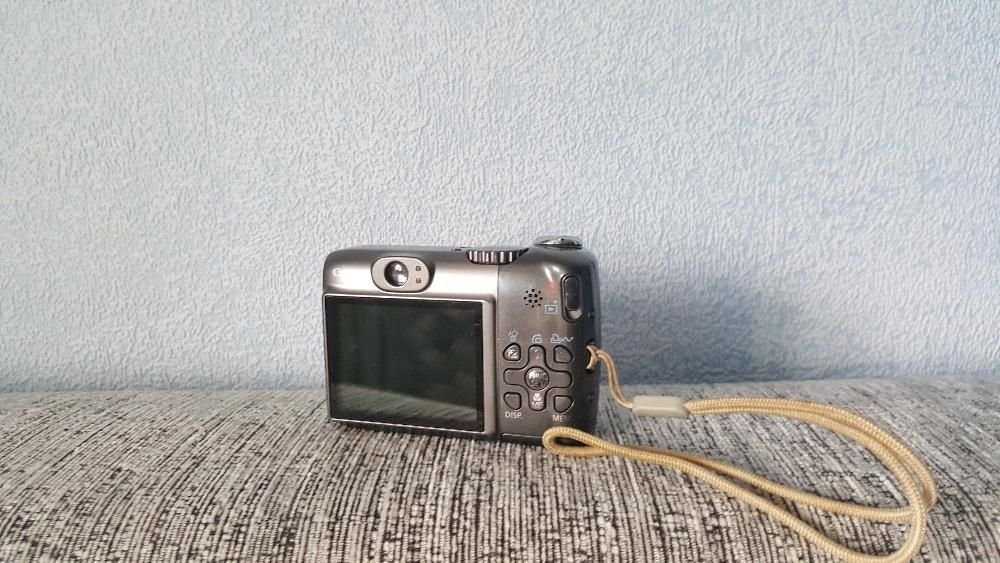 Продам хороший фотоапарат