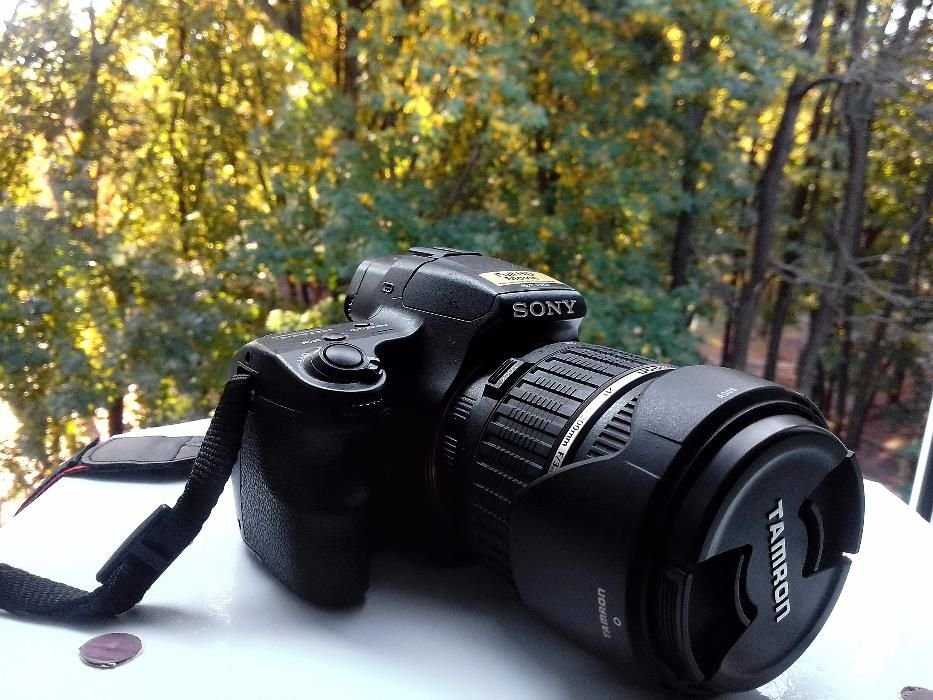 Продам фотокамеру Sony SLT-A37 18-200мм