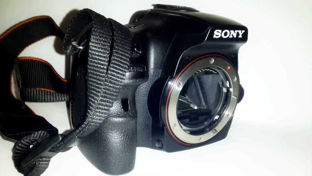 Sony Alpha А57 body
