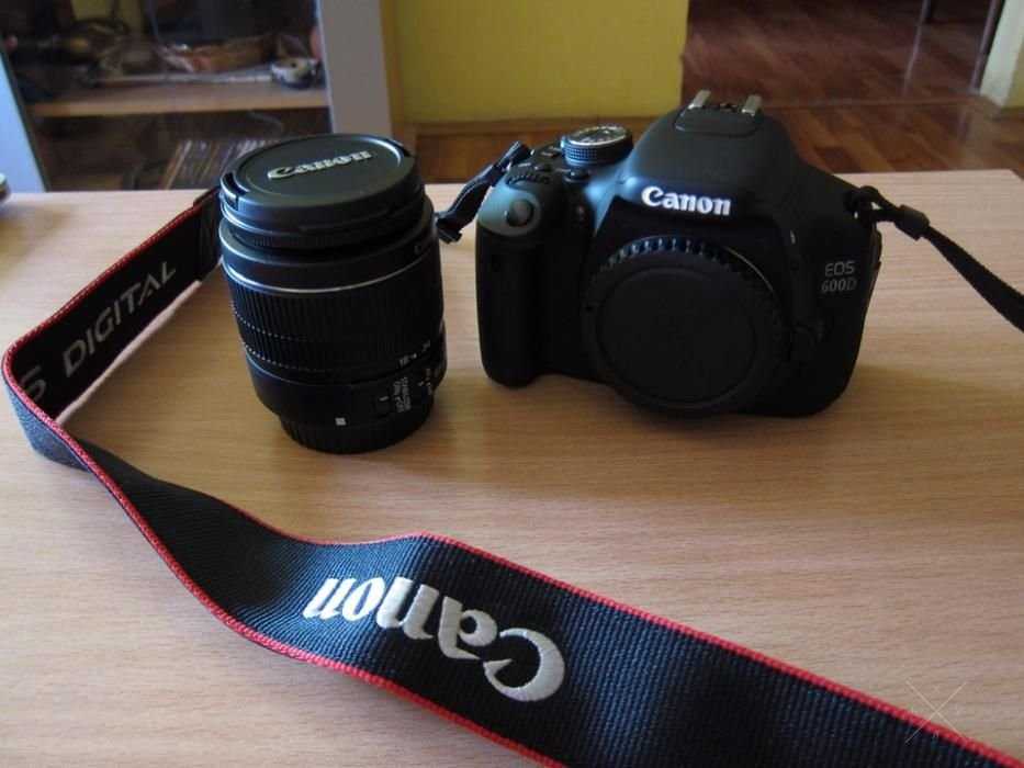 Абсолютно новый фотоаппарат Canon 600D EF-S 18-55 f 3.5-5.6 IS.