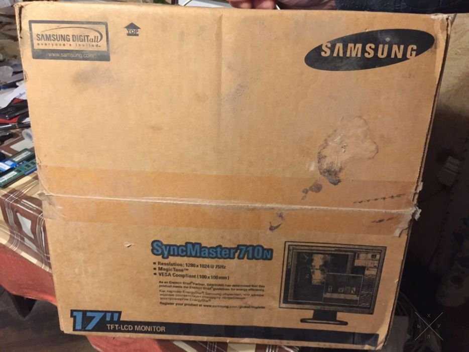 Монитор samsung 17"