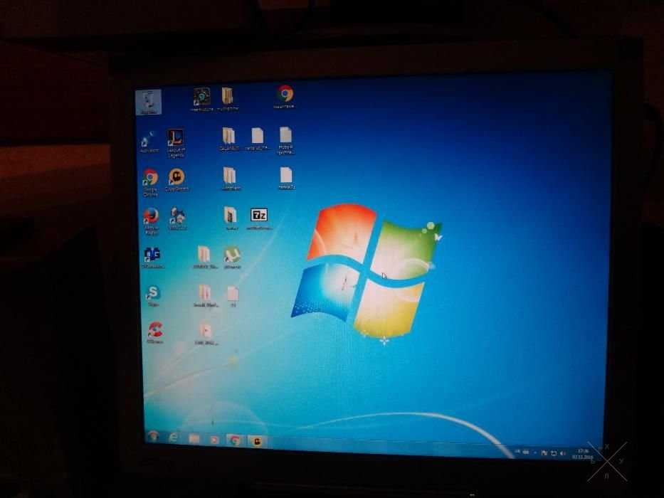 17" Мониторы Samsung 740n