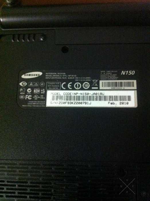 Нетбук Samsung N150 (NP-N150-JA01) Black