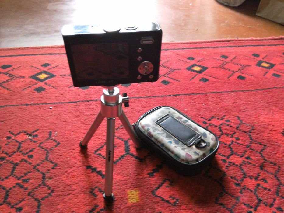 продам фотоапарат samsung M100