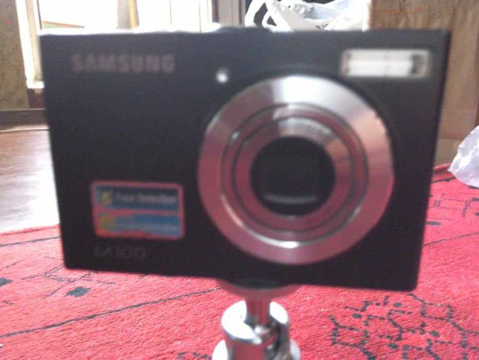 продам фотоапарат samsung M100