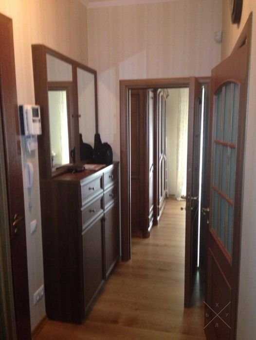 Сдам 2х комнатную квартиру на Кутузова,1