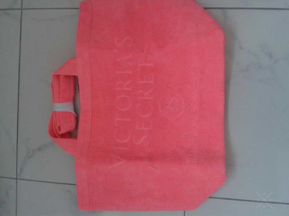 Сумка пляжная Victoria's Secret коралового цвета
