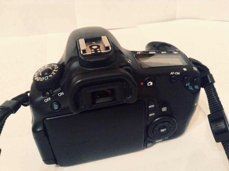 Canon 60D с объективом Sigma 17-70 F2.8-4 DC MACRO OS HSM