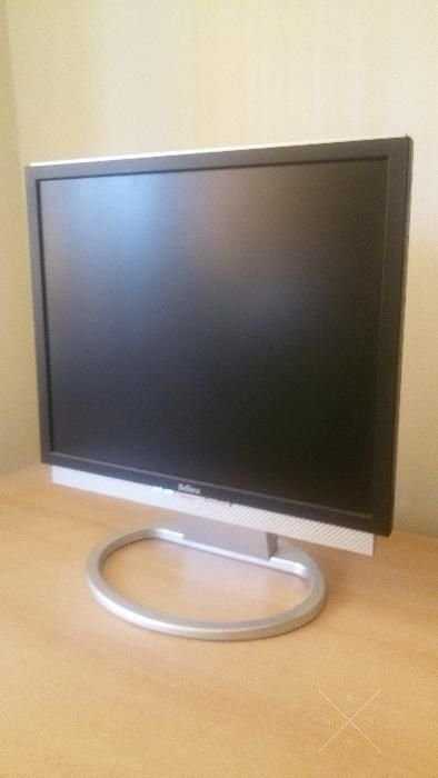Монитор BELINEA 19"