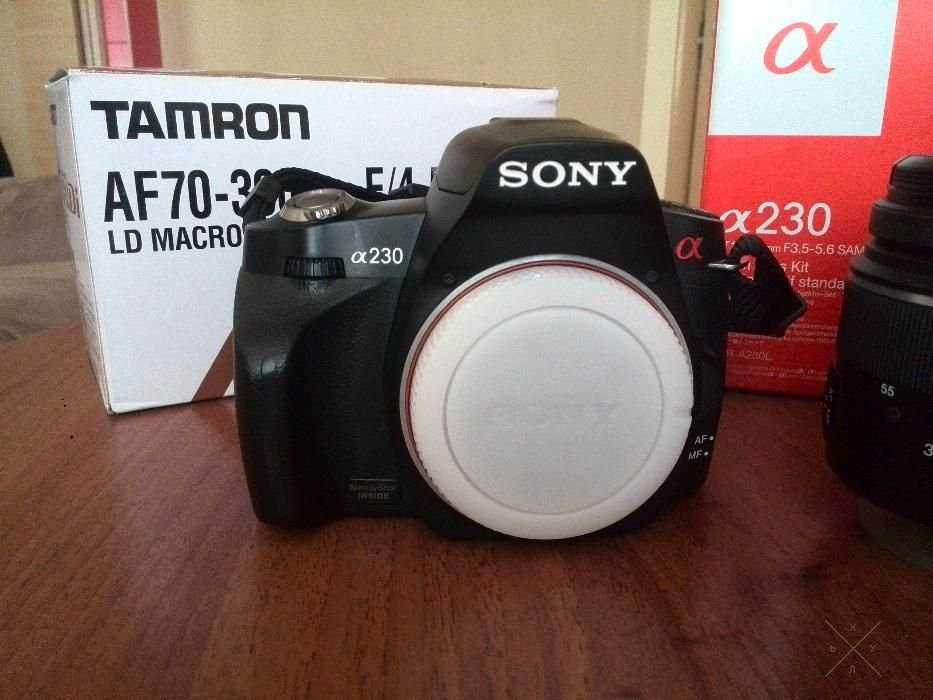 Зеркальная камера SONY A230