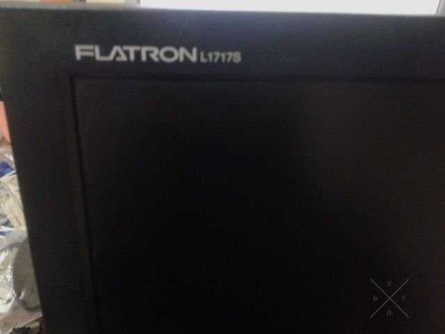 Продам монитор "LG FLATRON L1717S"
