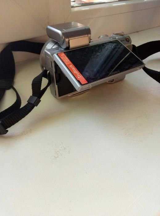 Продам фотоаппарат Sony NEX 5 (состояние нового)