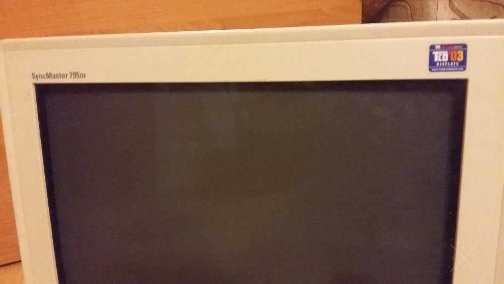 Монитор Samsung Master 795DF
