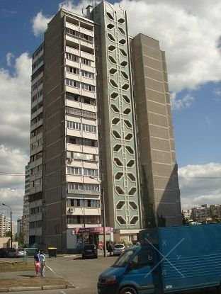 Лаврухина, отдельная большая комната, Троещина, Бальзака Радунская