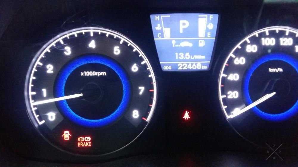 Продам- Hyundai Accent 1.4i Comfort 2013 г.в. (моя машина)