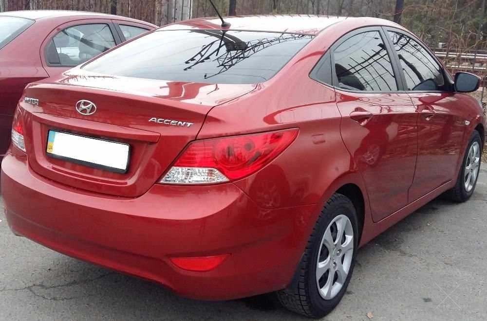 Продам- Hyundai Accent 1.4i Comfort 2013 г.в. (моя машина)