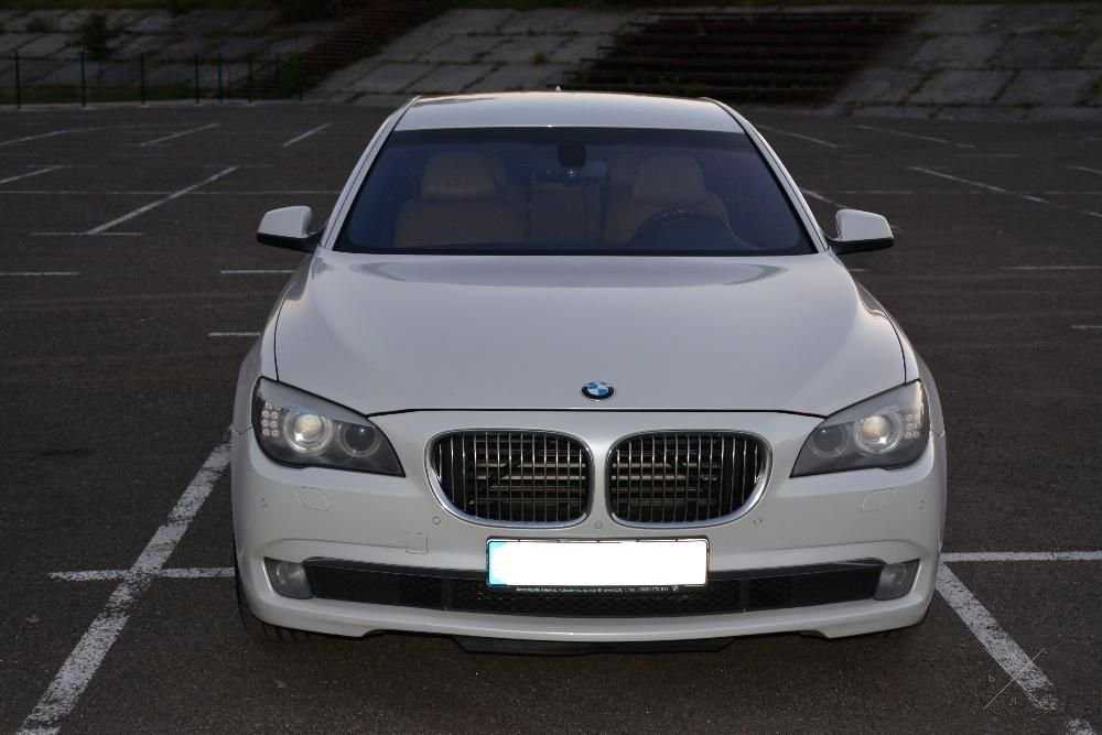 Срочно! Продается автомобиль BMB 750li xdrive в идеальном состоянии