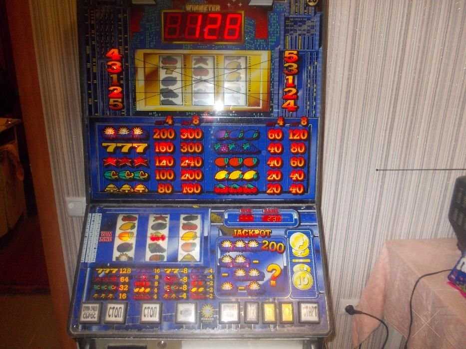 Продам игровой автомат
