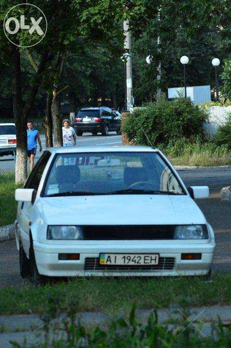 Автомобиль Mitsubishi Colt (отличный аппарат)