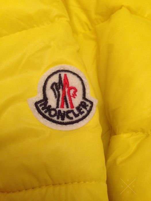 Курточка для девочки Moncler. Новая с бирочками! Еврозима!