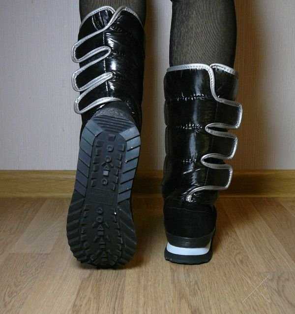 Новые женские дутики 35,36,37,38,39,40,41 Киев черные синие зимние