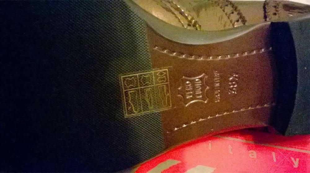 продам новые женские туфли Италия 39р.
