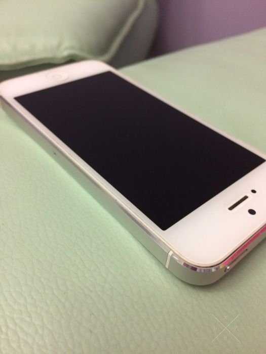 iPhone 5 White 16 Gb продам!