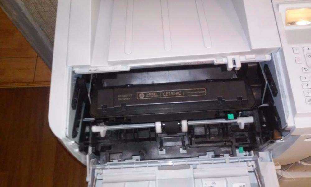 HP LJ P 3015 DN Стани новых