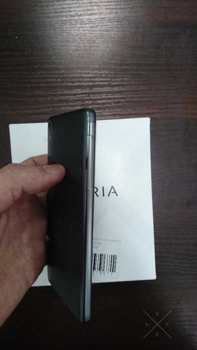 Продам Sony Xperia XA F3112 Dual Black
