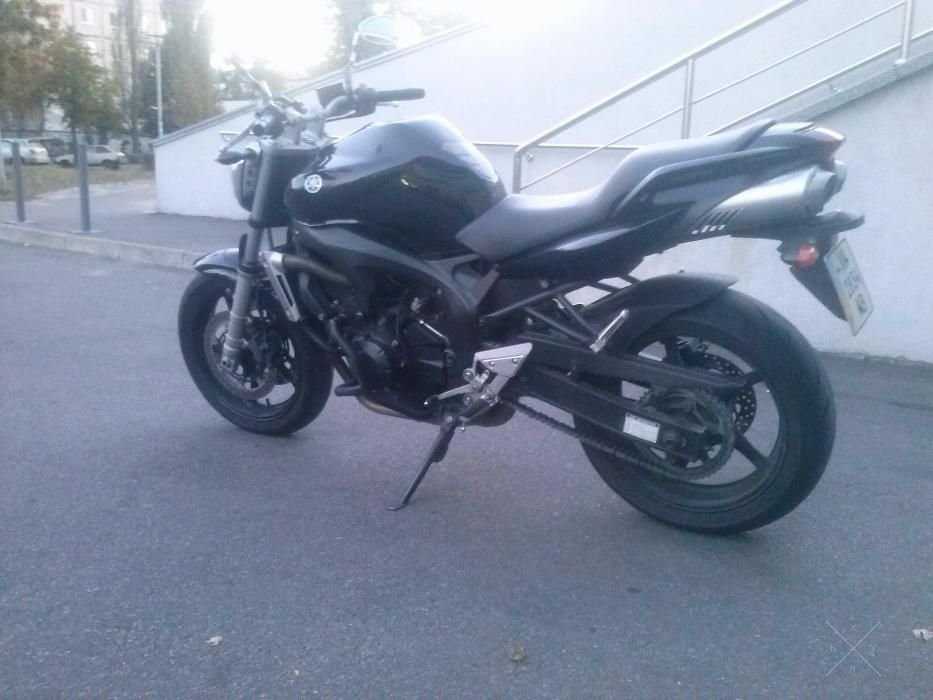 Продам мотоцикл Yamaha Fazer FZ6N