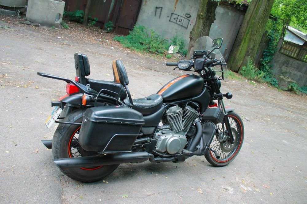 Мотоцикл Suzuki Intruder 800