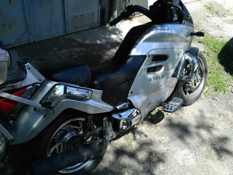Мотоцикл на варіаторі CF Moto V3