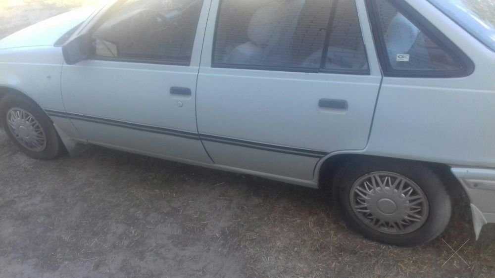 Daewoo Racer
