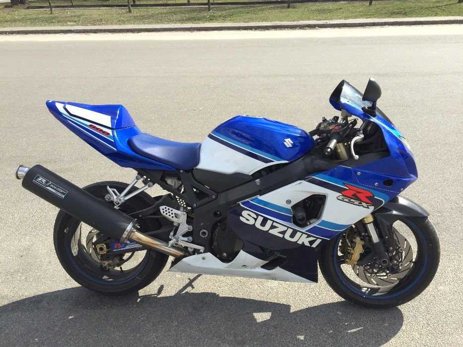 Продам спортивный мотоцикл SUZUKI GSX-R600 лимитированной версии