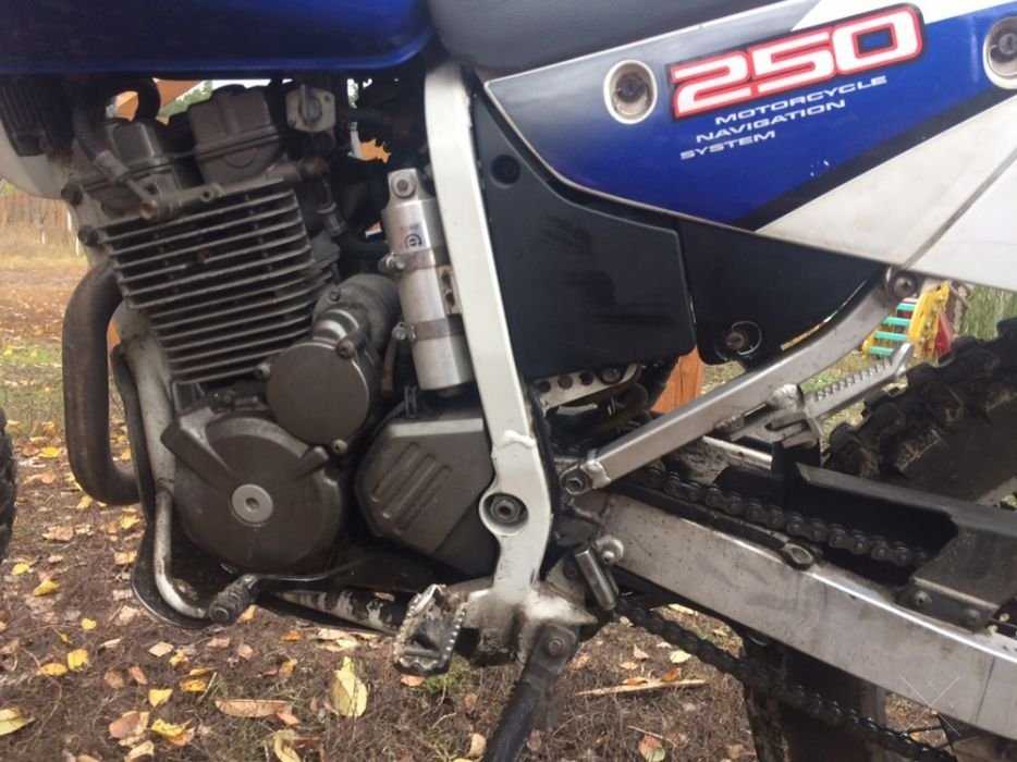 Мотоцикл suzuki djebel 250