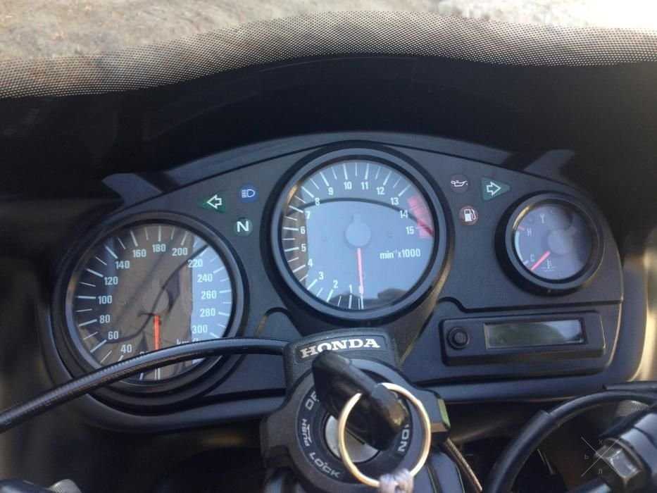 Срочно! Продам мотоцикл Honda CBR600F4