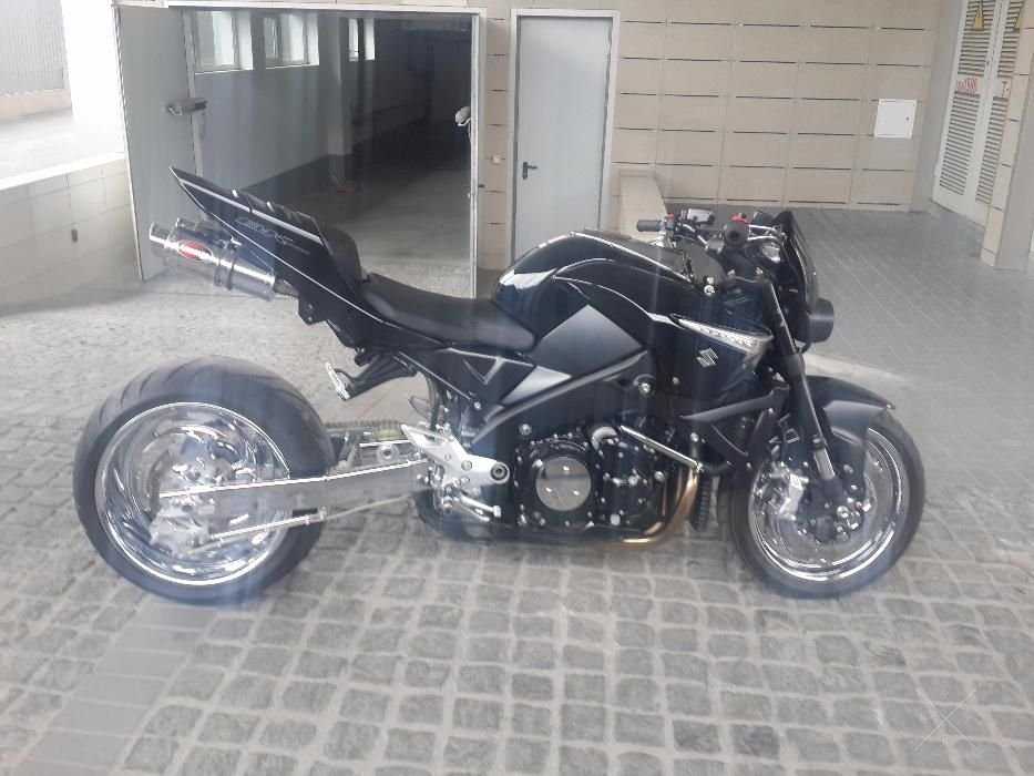 Продам кастомный мотоцикл Suzuki B-King