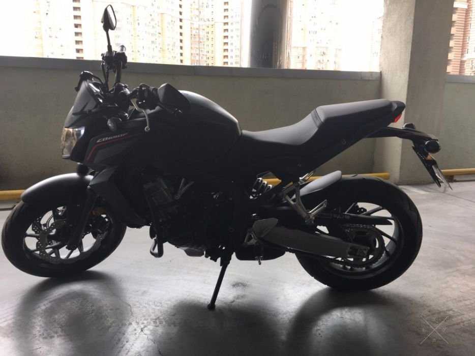Продам мотоцикл Honda CB650F "НОВЫЙ"