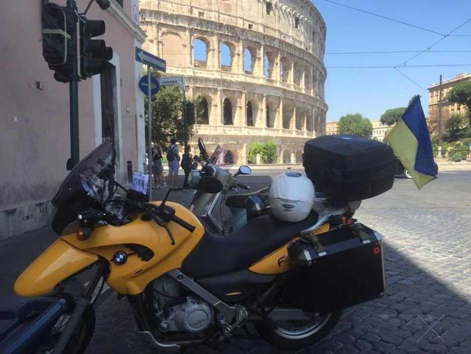 Продам мотоцикл BMW F650GS