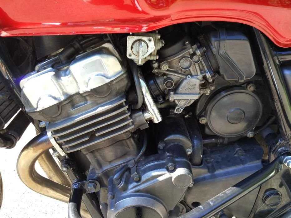 мотоцикл Honda CB400 Super Four