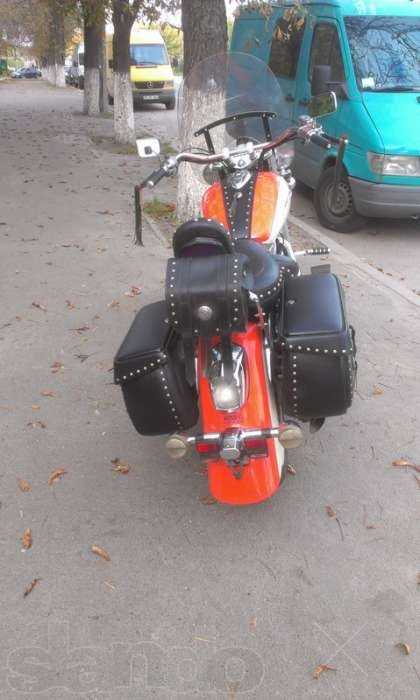 Продам мотоцикл Honda VT1100CT