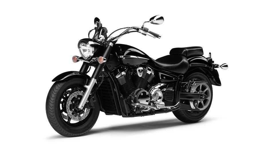 Продаю мотоцикл Yamaha 1300A Midnight Star 2009